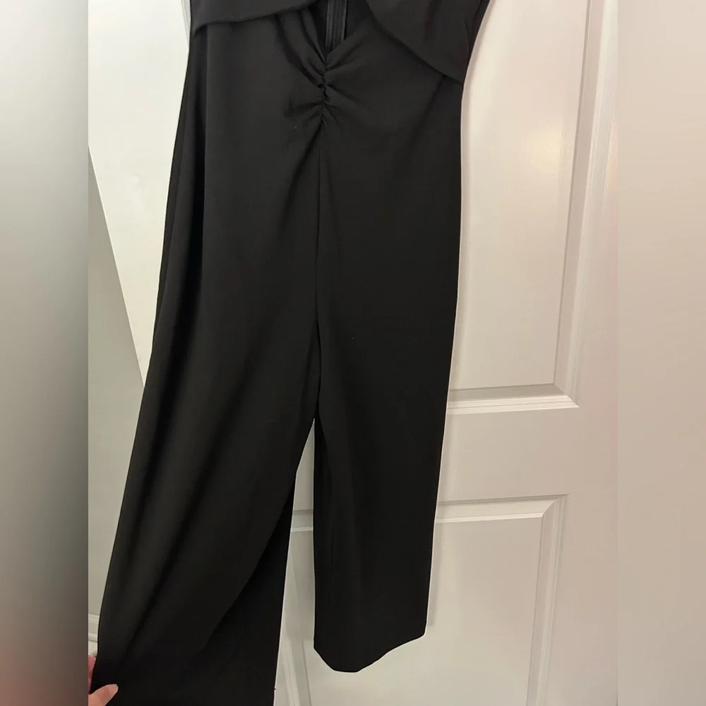 Calvin Klein women’s Black Sleeveless Pants One Piece Jumpsuit - Picture 3 of 4
